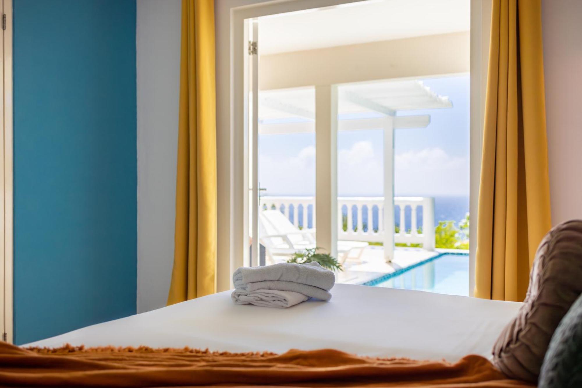 Coral Estate Holidays Willibrordus エクステリア 写真
