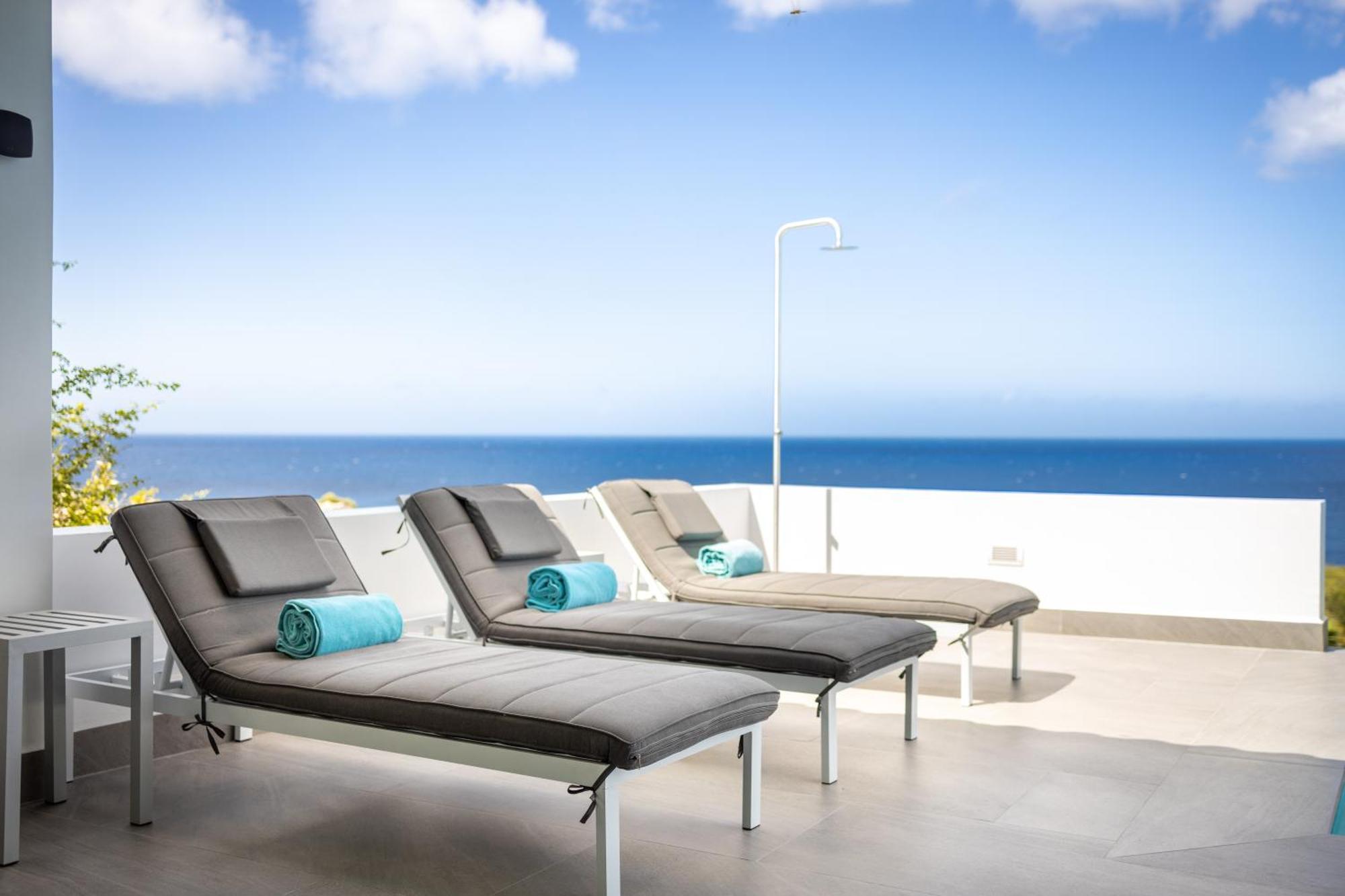 Coral Estate Holidays Willibrordus 部屋 写真