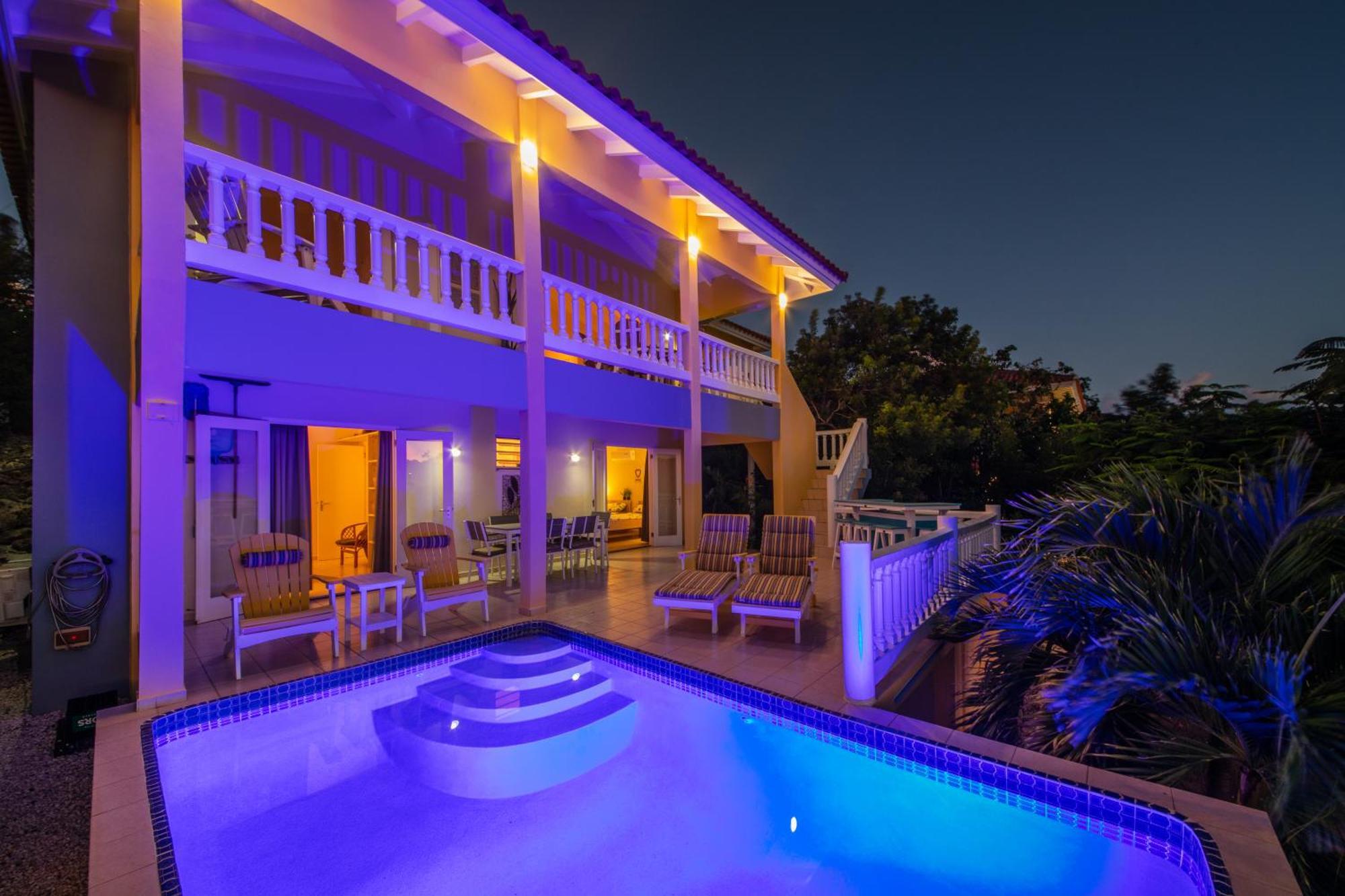 Coral Estate Holidays Willibrordus 部屋 写真