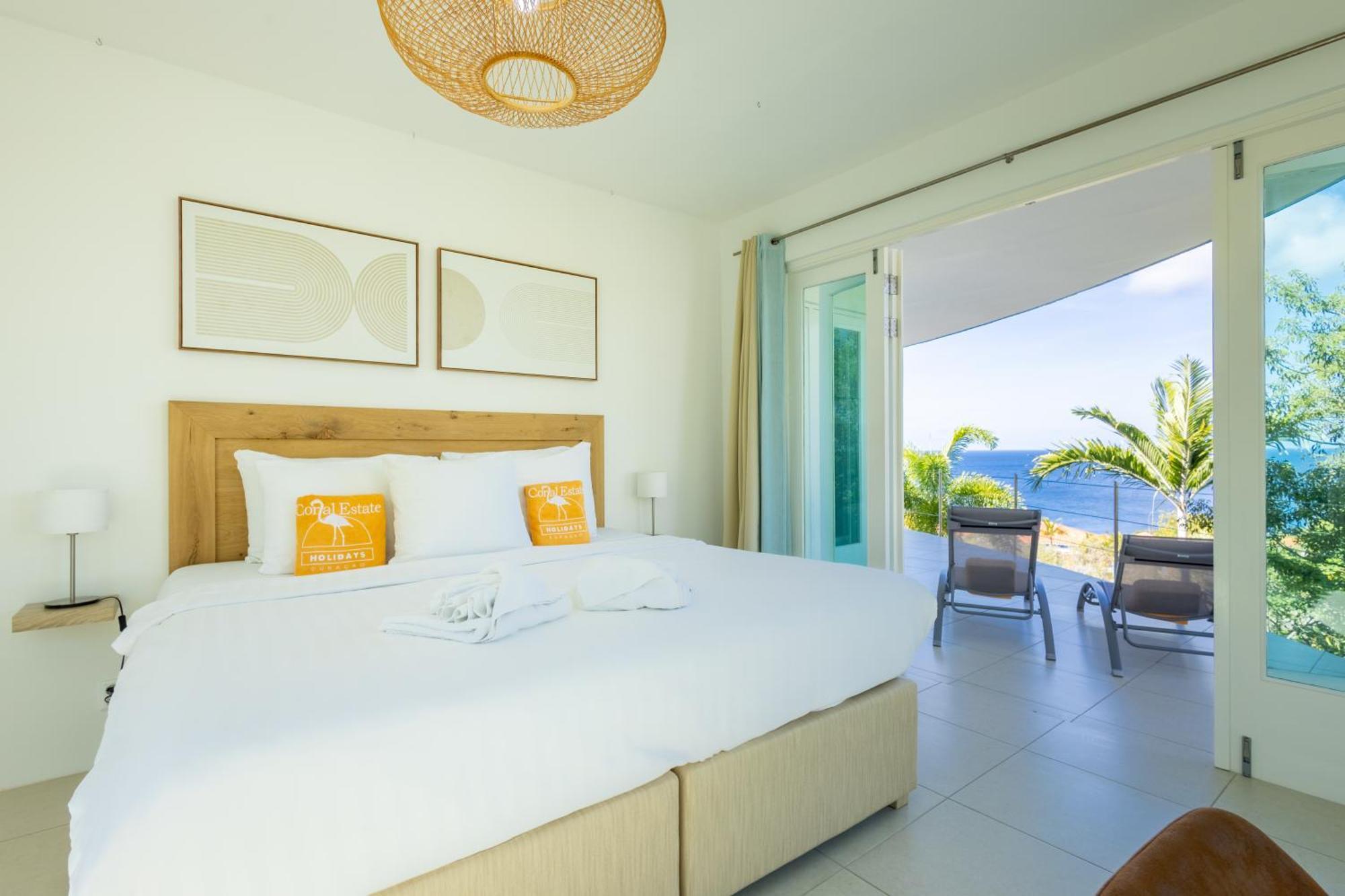 Coral Estate Holidays Willibrordus 部屋 写真