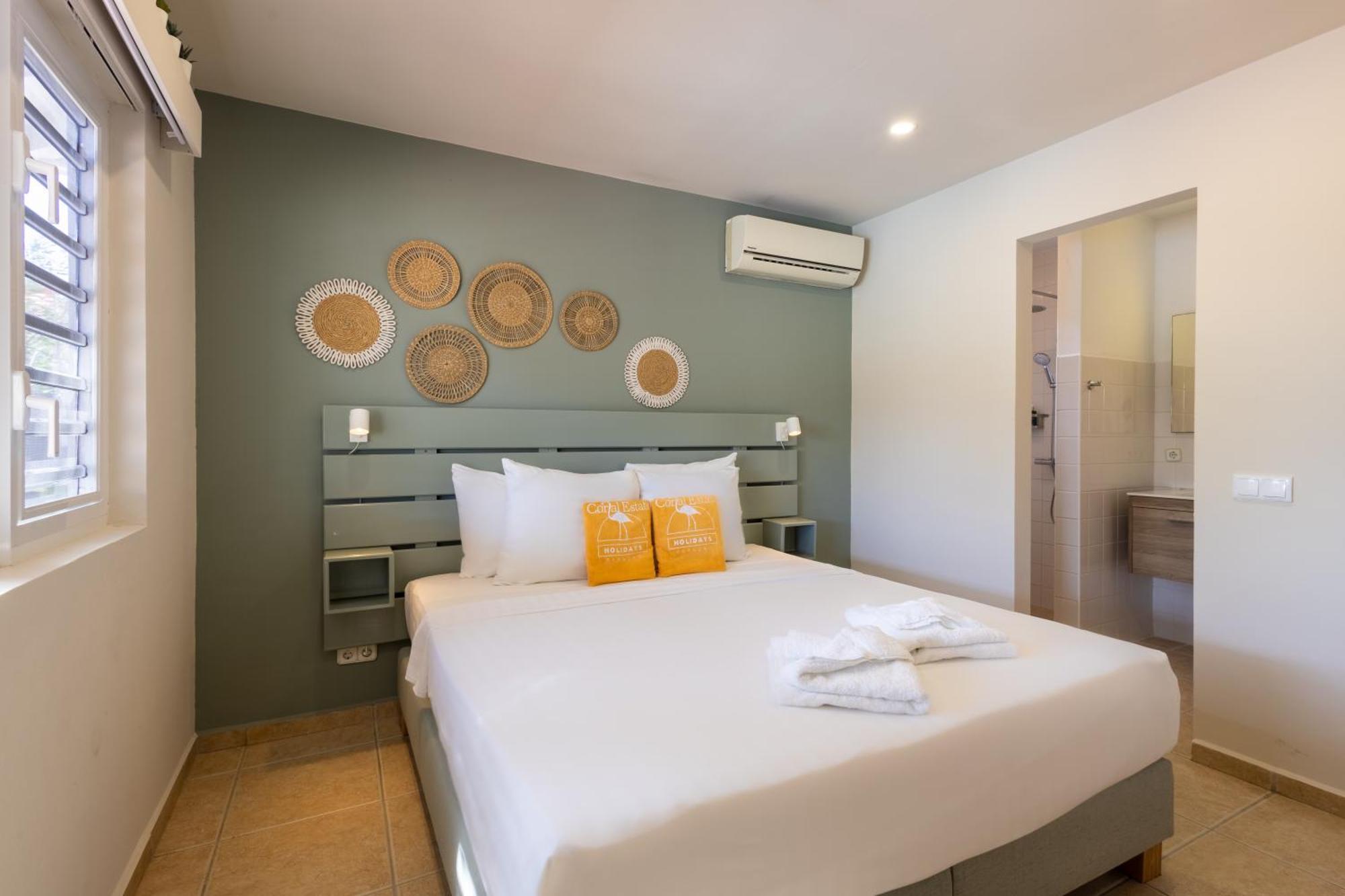 Coral Estate Holidays Willibrordus 部屋 写真